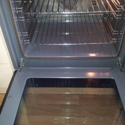 The Neff gray shelled oven after clean!